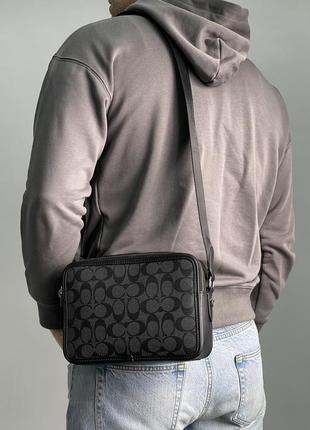 Coach charter signature coated canvas crossbody 24 bag - ji/charcoal, мужская кожаная сумка кросс-боди, мужественный кожаная сумка кроссбоды