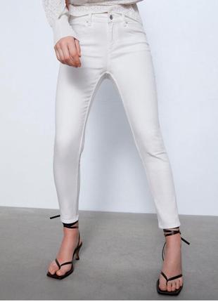 Скинни джинсы zara