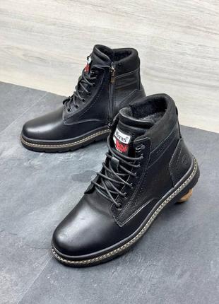 Чоловічі зимові шкіряні високі черевики2 фото