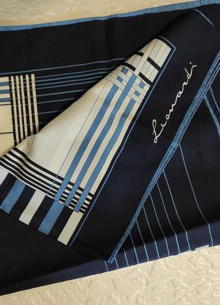 Хустка, косинка leonardi 
розмір 73х73