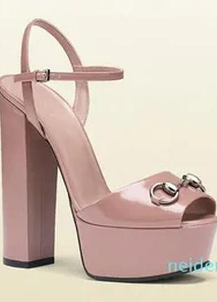 Босоніжки gucci