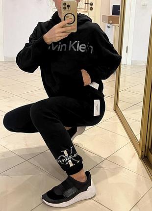 Спортивний костюм на флісі calvin klein оригінал