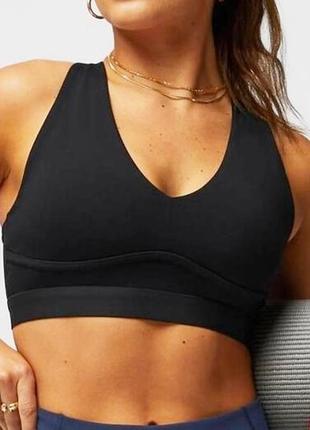Шикарный спортивный топ дорогого бренда fabletics 💜💖💜