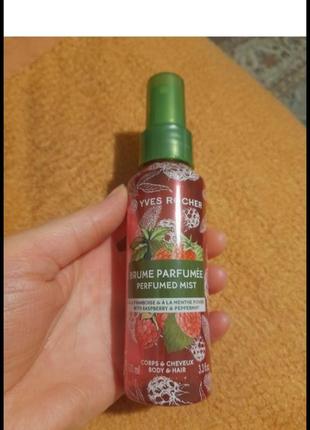 Парфюмированный спрей для тела yves rocher.  100ml. mвлина и м^ята. до 09.. 24.1 фото