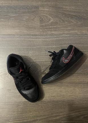 Nike air jordan 1 low red orbit оригинал2 фото