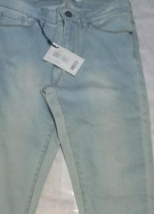 Vero moda новые с биркой.28/32.
