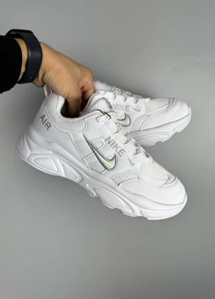 Кроссовки мужские nike