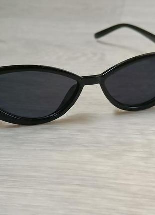 Трендовые женские солнцезащитные очки кошачий глаз4 фото