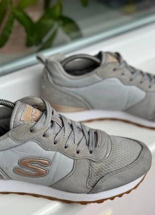 Кросівки  skechers