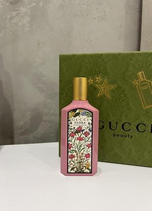 Gucci flora gorgeous gardenia парфюм новый