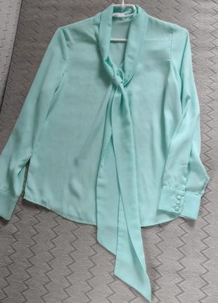 Красивая нежная светло гелево бирюзовая блуза glamorous10 фото
