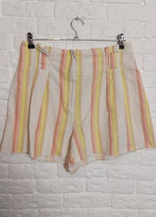 Фирменные льняные шорты