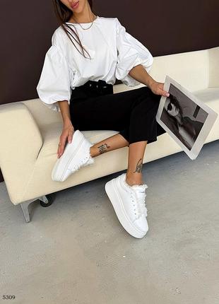 Женские кроссовки зимние