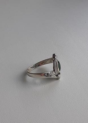 Серебряное кольцо с зелёным агатом 3