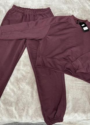 Спортивний костюм favorite style