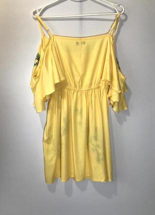 Платье вышиванка с открытыми плечами2 фото