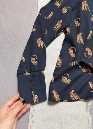 Стильна блуза в леопарди10 фото