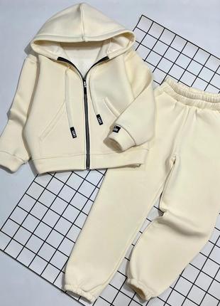 Теплий костюм для дівчинки