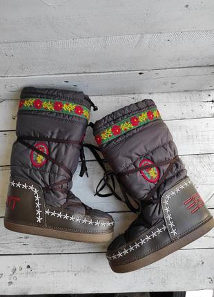 Стильные мунбуты луноходы сапоги снегоходы сноубутсы esprit 38-39p. новые