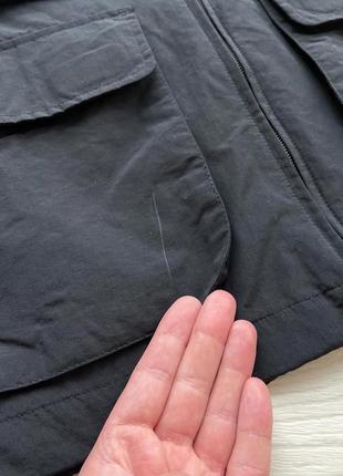 Шикарна жилетка obey worldwide ceremony technical nylon vest jacket black10 фото