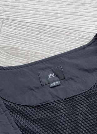Шикарна жилетка obey worldwide ceremony technical nylon vest jacket black9 фото