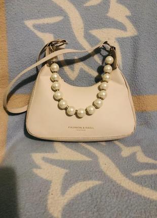 Женская сумочка-багет