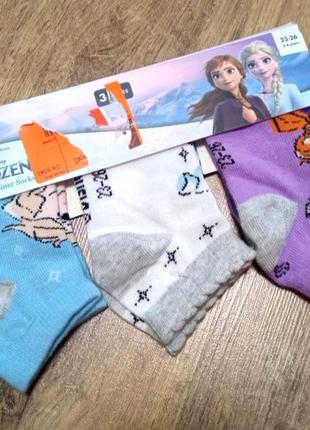 Шкарпетки на дівчинку