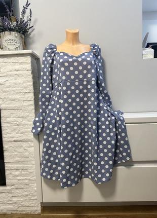 Сукня в горохи