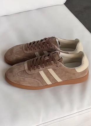 Кроссовки (кеды) женские замшевые (бежево-коричневые)