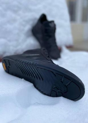 Зимние ботинки adidas черные