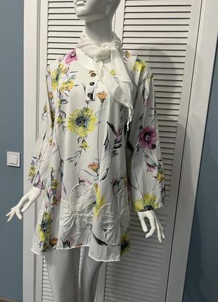 Гарна італійська блуза трикотажна  lv clothing