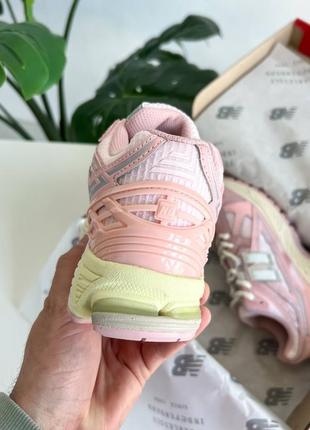 Женские кроссовки new balance 1906r pink6 фото