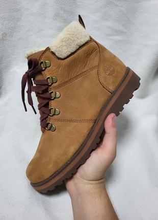 Зимові черевики чоботи ботінки