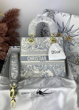 Сумка в стиле dior