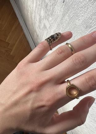 Набор бижутерии pilgrim кольца и серьги лот украшения цвет золотое кольцо на фаланге1 фото