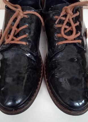 Немецкие лакированные туфли, деми Оксфорды женские прошитые черные, весна осень, р. 375 фото