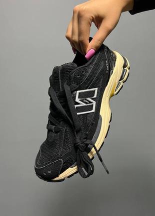 Кроссовки new balance 1906r'black beige'2 фото