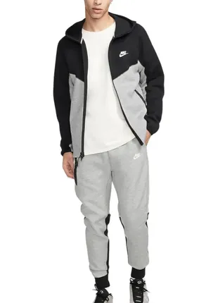 Оригинальные брюки мужские nike tech fleece jogger fb8002-0642 фото