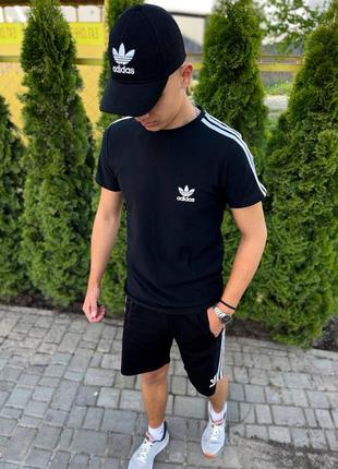 Костюм adidas футболка + шорти ✅