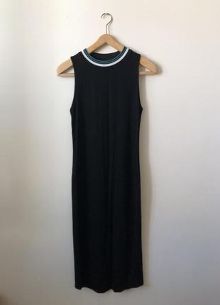 Платье длинное макси черное под горло платье длинное обтягивающее1 фото