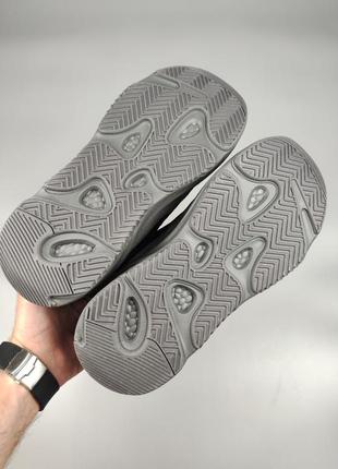 Кросівки adidas yeezy boost 700 v2 geode6 фото