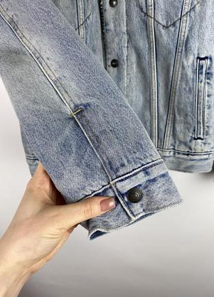 Мужская джинсовая куртка шерпа levis3 фото