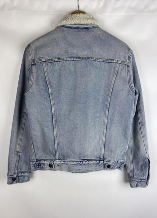 Мужская джинсовая куртка шерпа levis4 фото