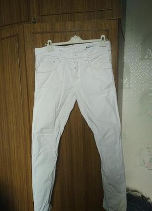 Белые джинсы 32/34