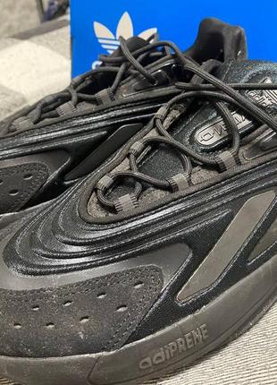 Женские кроссовки adidas ozelia