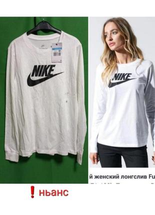 Коттоновый лонгслив на манжетах и с большим принтом лого  the nike tee1 фото