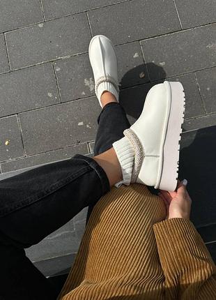 Жіеочі трендові низькі уггі ефектом шкарпетки на потовщеній підошві натуральна шкіра