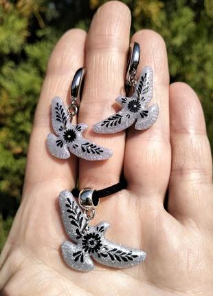 Комплект украшений горлице