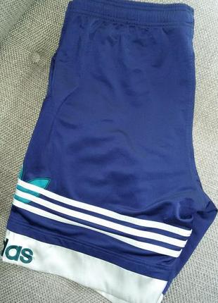 Adidas-спортивные шорты,винтажные,оригинал размер 52-546 фото