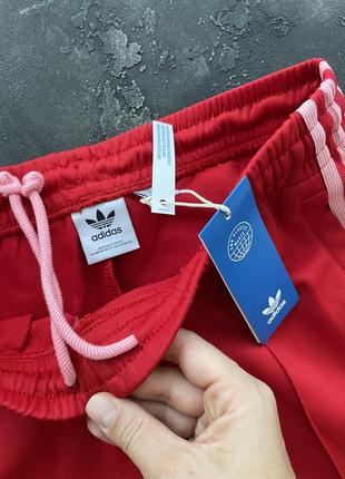 Стильні штани adidas original4 фото